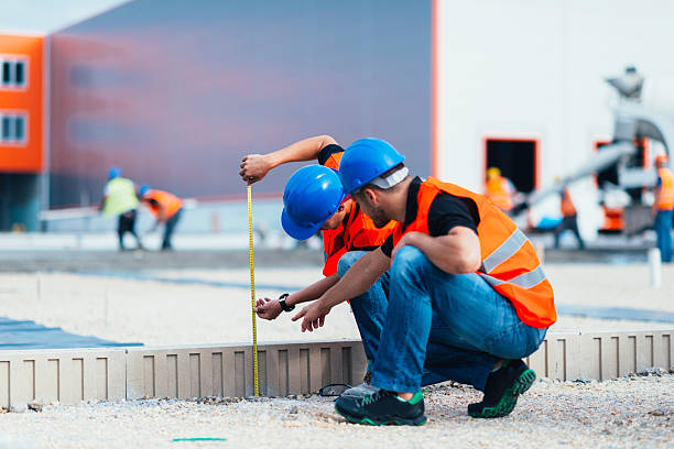 Best Driveway Concrete Repair  in London, CA